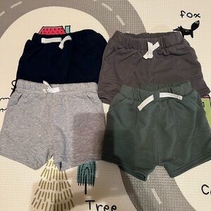 EUC—4 PAIRS OF INFANT SHORTS